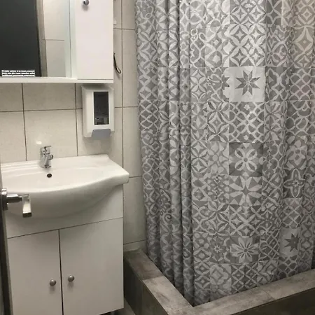 Edi House Penzion Constanţa